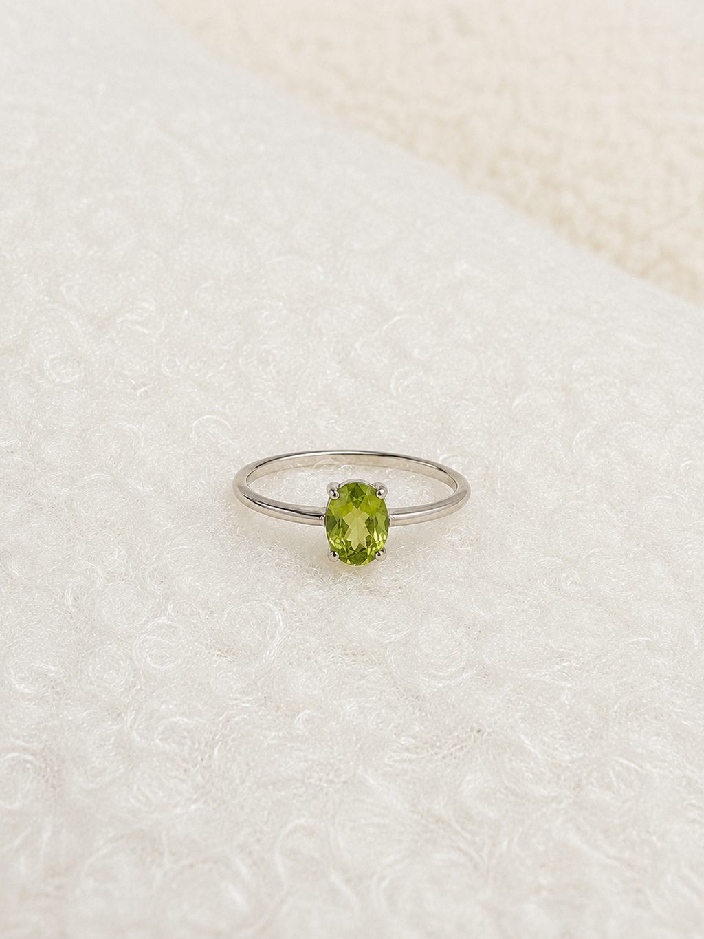 Peridot stone ring