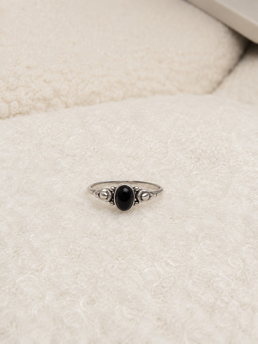 Black agate ring