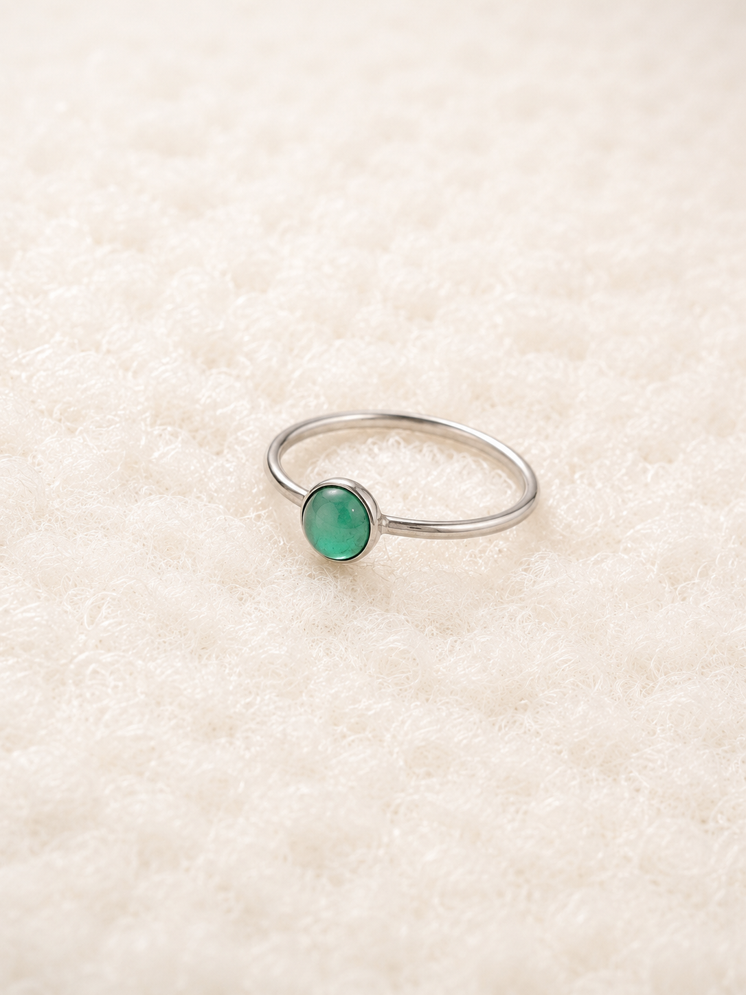 Green agate ring