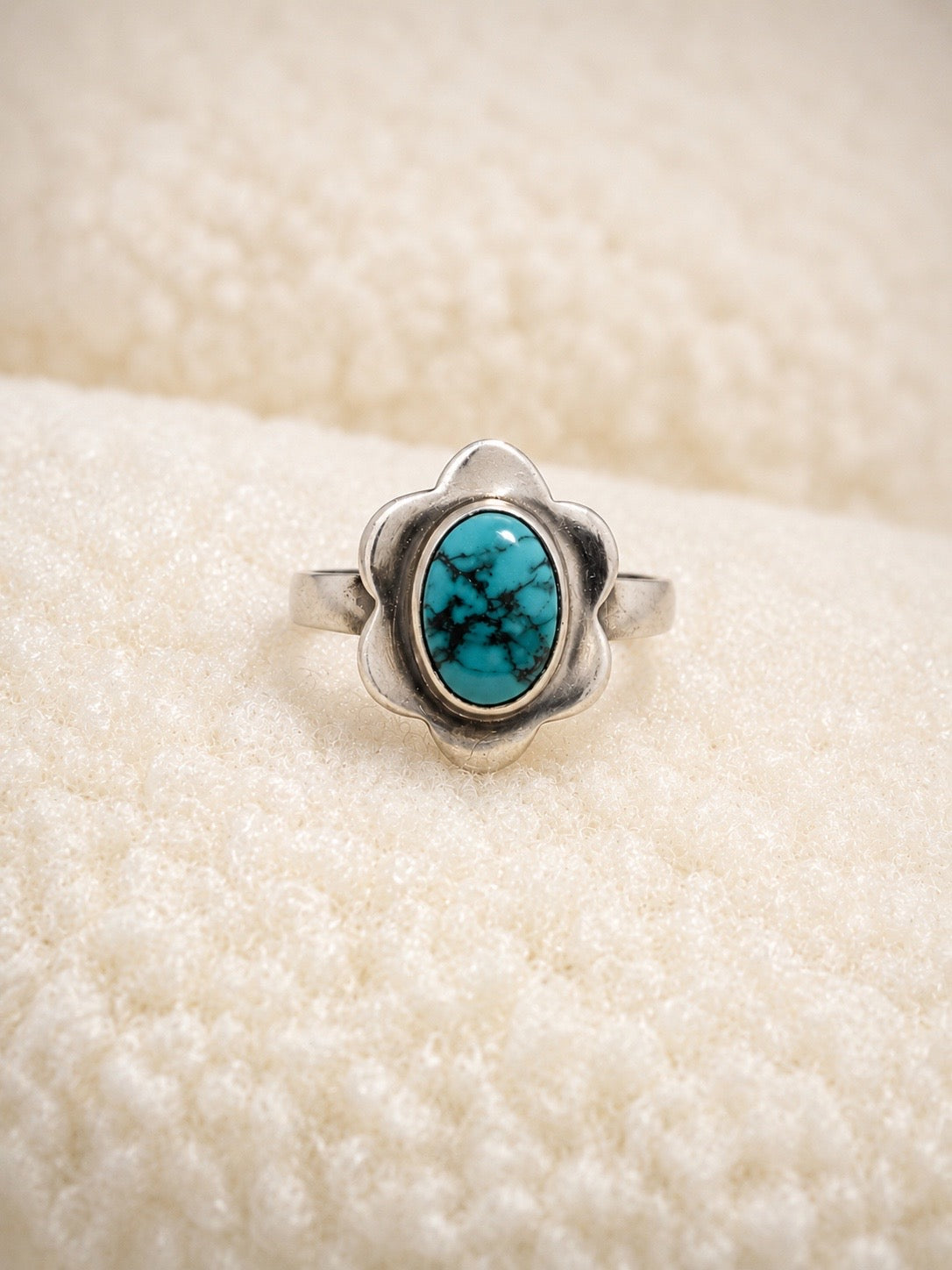 Flower turquoise ring