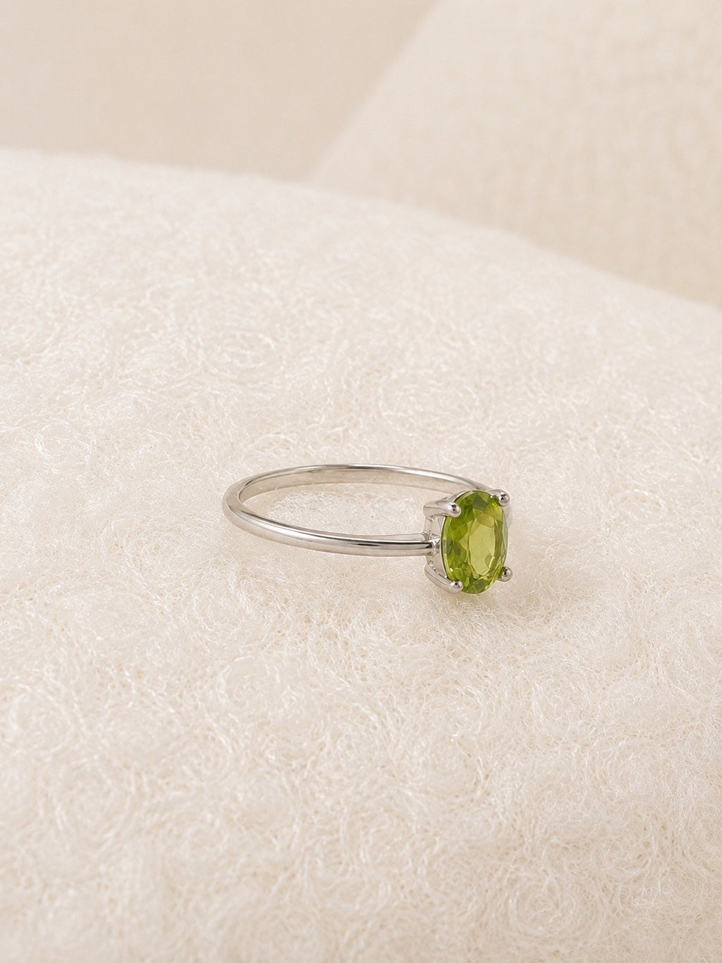 Peridot stone ring