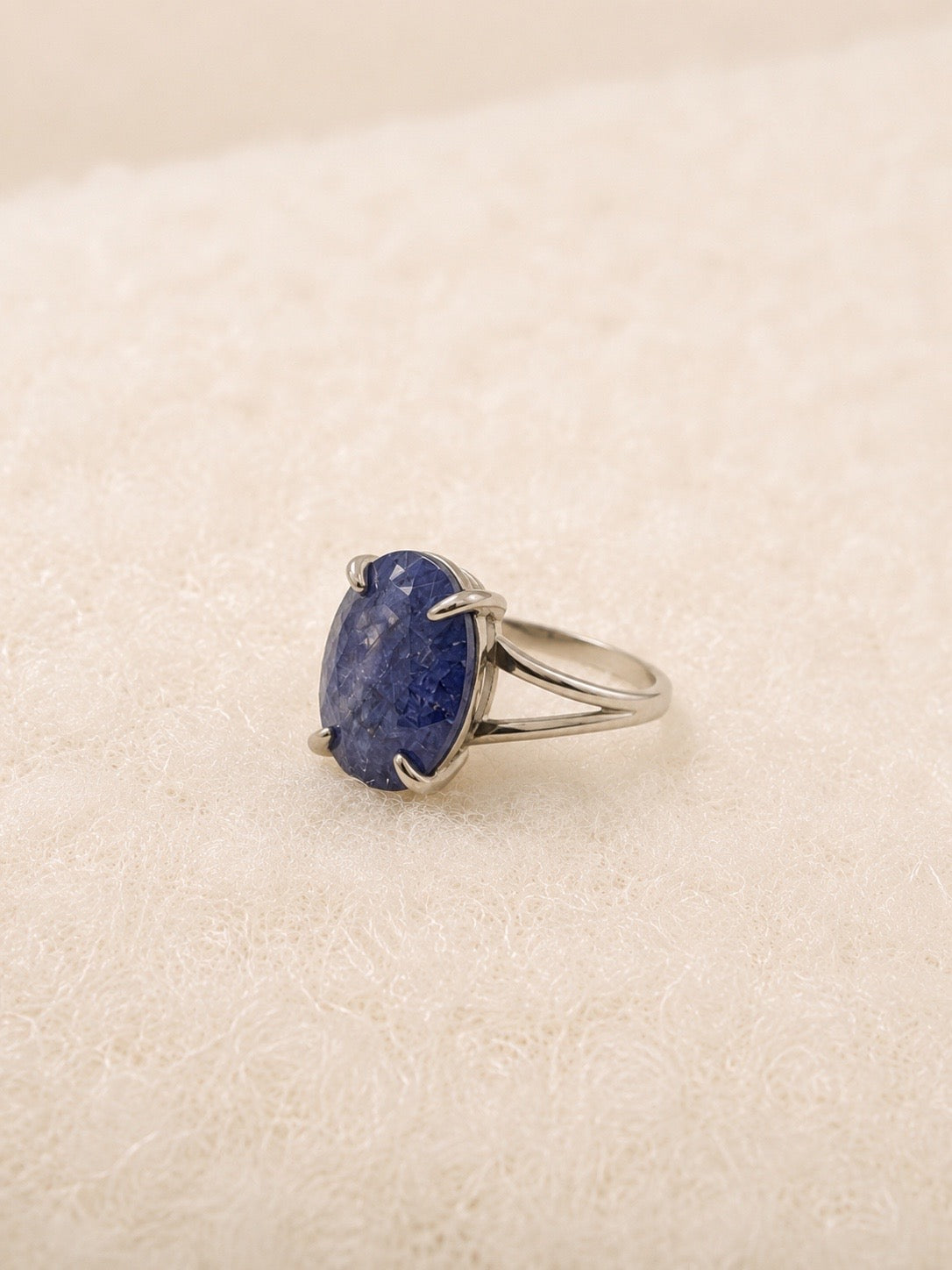 Lapiz ring